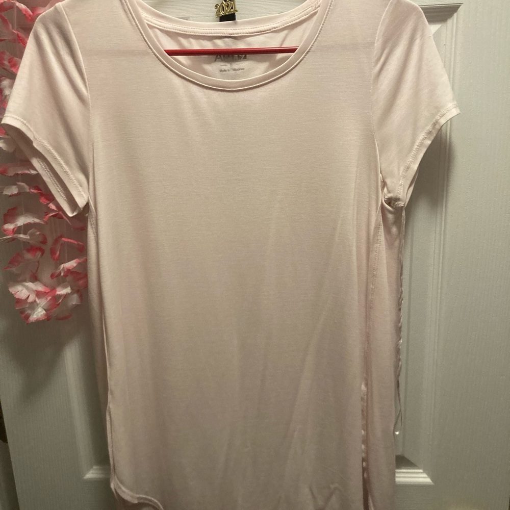 APT 9 light pink shirt size small